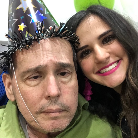 Meet your Posher, Ginger - Picture 1 of 1